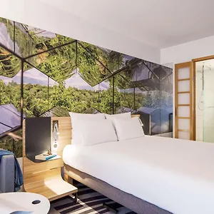 מלון Novotel Centre